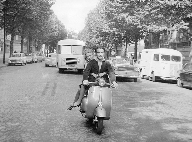 Iconic scooters: Jean Seberg And Philippe Forquet In 'In The French Style'
