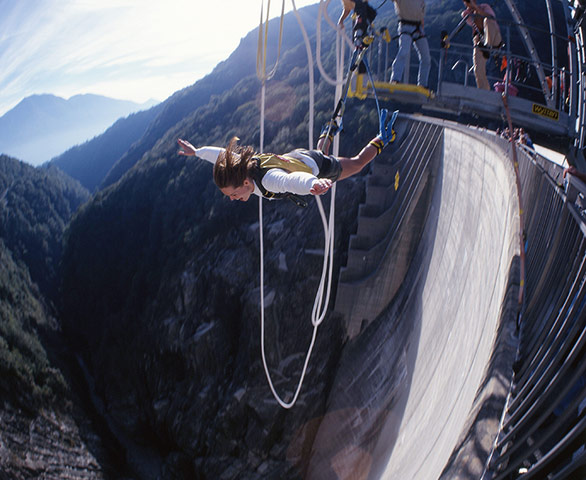 Bond locations: Bungee jumping dam wall Verzasca dam, Switzerland