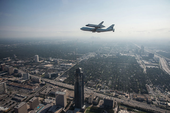 A month in Space: Space Shuttle Endeavour Ferried by Shuttle Carrier Aircraft