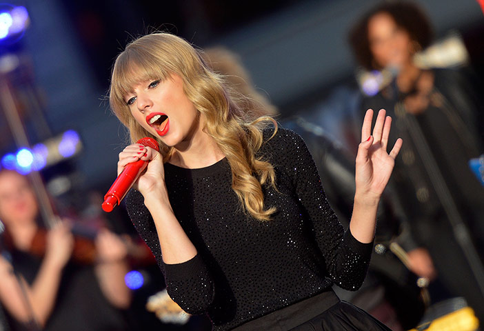 Week in music: Taylor Swift peforms for ABC's Good Morning America show 