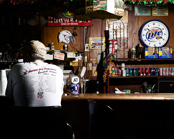 Austin Gallery: Ginny's Little Longhorn Saloon, Austin, Texas
