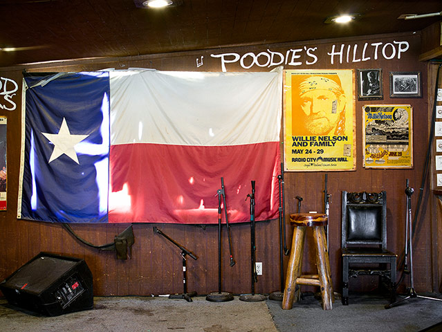 Austin Gallery: Poodie's Hilltop Roadhouse