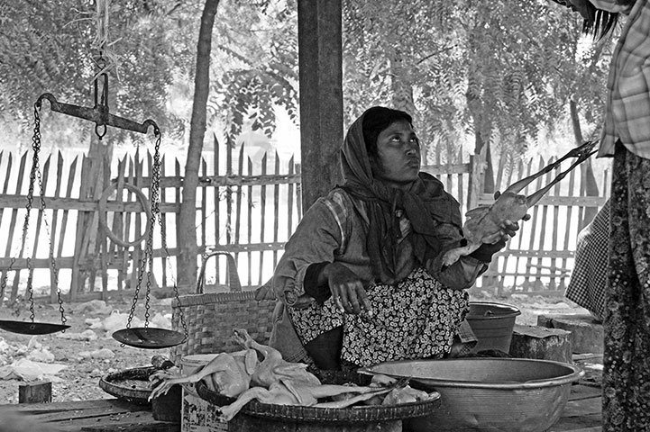Readers comp Nov2012: small market village in Burma