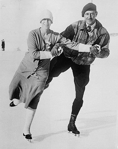 Mürren skiing: Elizabeth, Queen of Belgium, Skating with Duff Taylor