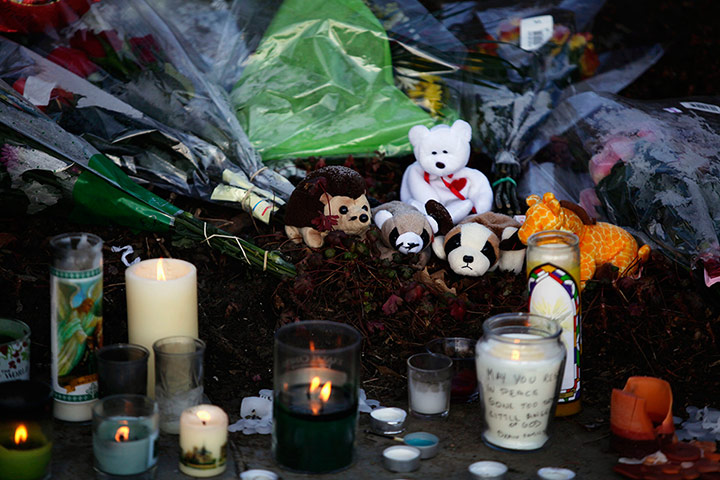 Newtown - the day after: A makeshift memorial