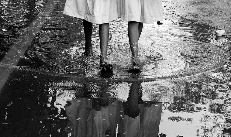 BT 2012 gallery winners: monsoon approaches, schoolchildren in Kochi, Kerala