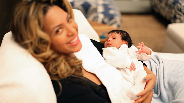 Week in music: Beyonce Knowles holds her daughter Blue Ivy