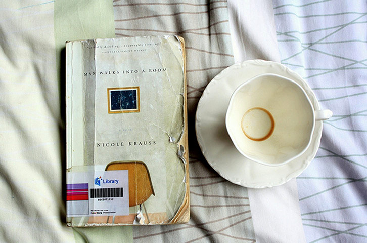 Readers Pics: Man Walks Into a Room