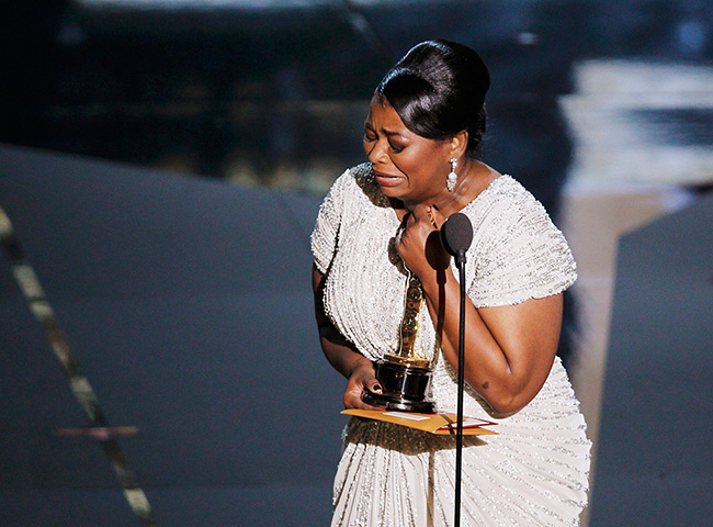 Academy Awards: Octavia Spencer clutches the key to the universe
