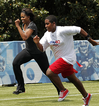 Michelle Obama fitness: First lady Michelle Obama runs a 40-yard sprint 