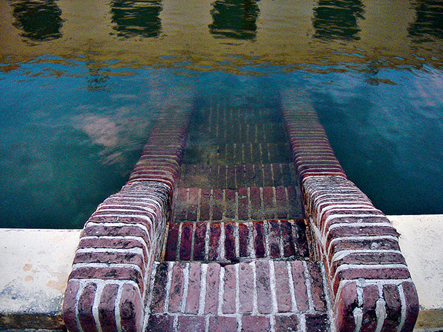 John Pawson Photos: John Pawson A Visual Inventory, published by Phaidon, pool