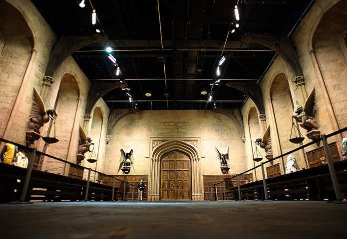 Making of Harry Potter: The set of the Great Hall
