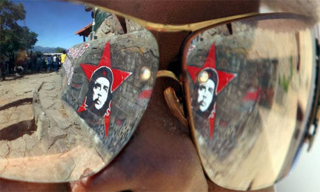 http://static.guim.co.uk/sys-images/Guardian/Pix/pictures/2012/3/22/1332417347761/Che-Guevara-reflected-gla-006.jpg