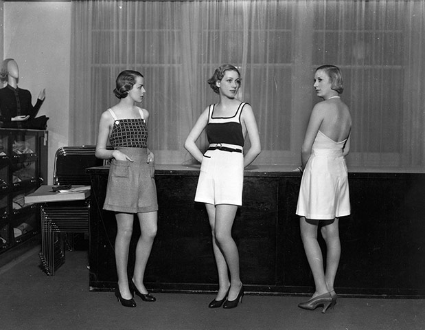 Jaeger: 1934: Sun fashions from the House of Jaeger