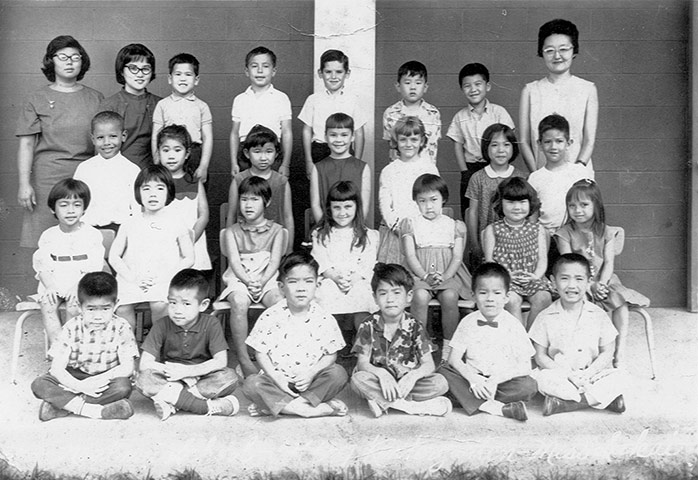 Early Obama: Early Obama: Kindergarten photo from Noelani school, Hawaii with Barack