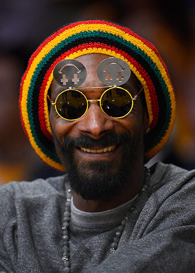 The week in music: Snoop Dogg at a basketball game