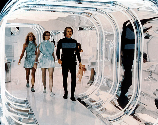 Sci-fi fashion: Farrah Fawcett, Jenny Agutter, Michael York in the film Logan's Run