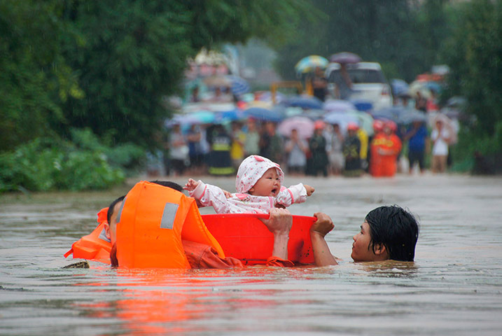 Flooding Around The World In Pictures World News The Guardian 3960