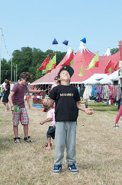 Womad: Milan Tamrakar, 12