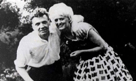 MYRA-HINDLEY-AND-IAN-BRAD-008.jpg