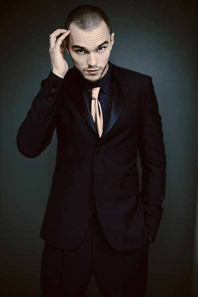 Nicholas Hoult fashion : Nicholas Hoult fashion shoot