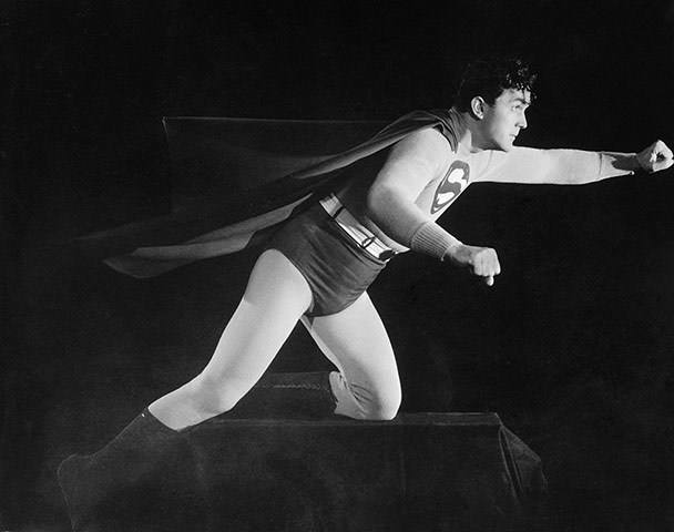 Superman: Kirk Alyn Flies