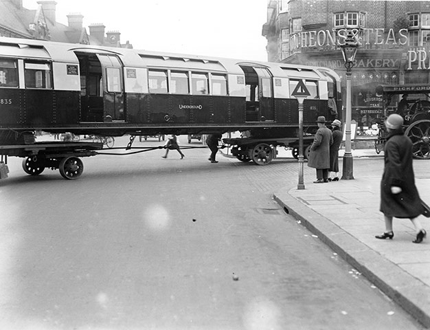 Tube through the decades: Tube underground, 1926