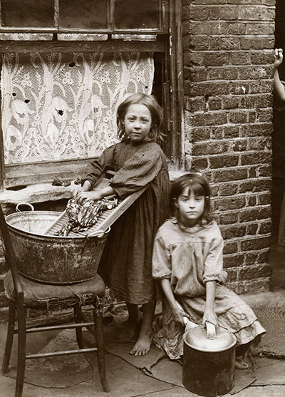 Spitalfields nippers: Two girls washing clothes