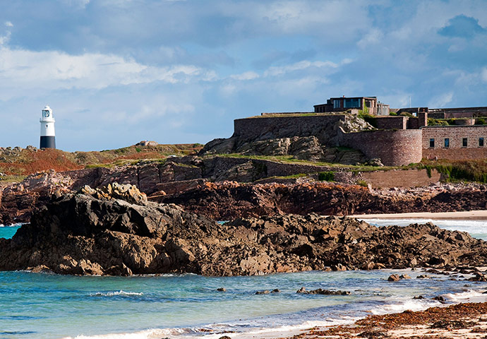 Cool Cottages:Channel Isl: South Wing