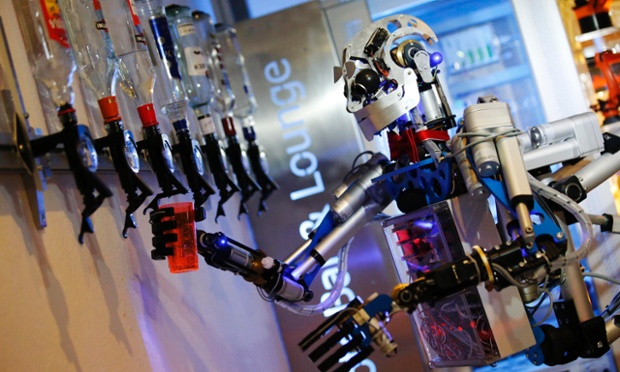 robot making cocktails