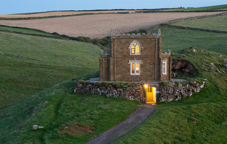 Cool Castles: Doyden Castle 