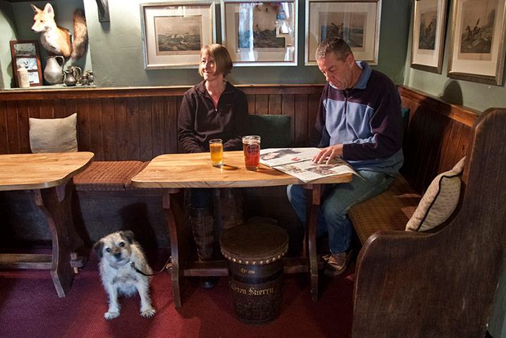 Pubs: Ring of Bells, North Bovey, Devon