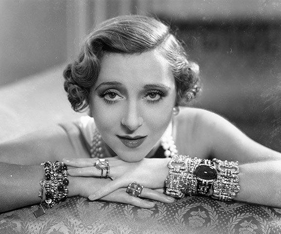 Ten best: Yvonne Printemps, singer of Les chemins de l'amour