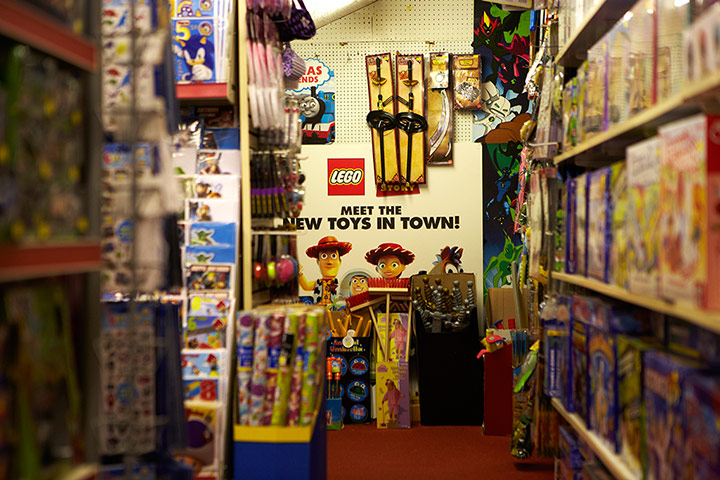 EmmaFreudSuffolk: Halesworth Toy Shop