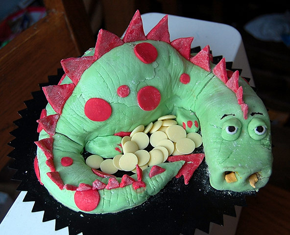 Edible books: Inspired by Smaug the dragon