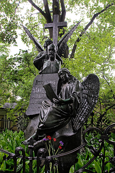 Readers' 10: St Petersburg Alexander Nevsky Cemetery Tchaikovsky grave