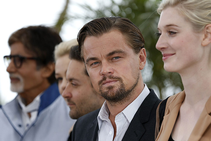 Gatsby photocall: Leonardo DiCaprio looks across at Elizabeth Debicki