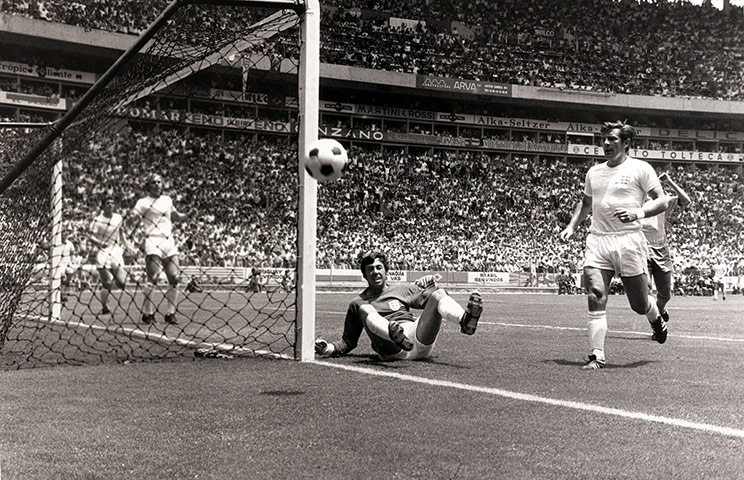 Viewfinder26: Viewfinder1