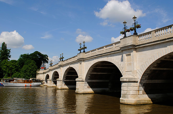 Viewfinder4: Viewfinder1