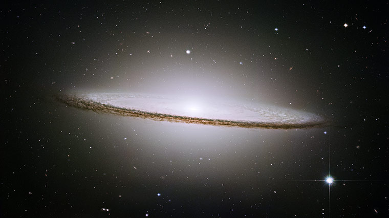 Visions of the universe: The Sombrero Galaxy (M104) taken with the Hubble Space Telescope, 2003