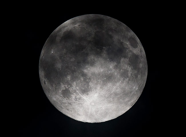 super moon: A picture taken on June 23, 2013 shows a