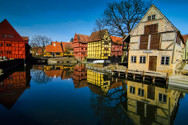 Viewfinder14: Viewfinder3