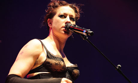 amanda palmer performs at the roundhouse