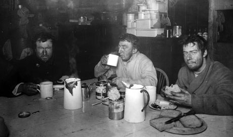 Terra Nova Expedition: three explorer after return from Cape Crozier