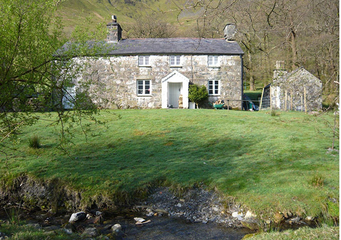 Cool Cottages:Snowdonia : Gesail exterior