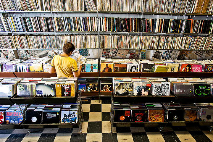 Chicago in pictures: Dave's Records in Chicago