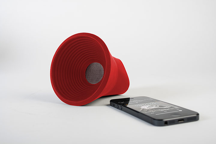 Beach kit: Wow speaker