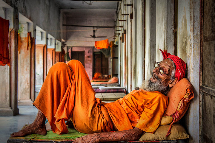 BT comp Aug: sadhu having an afternoon nap