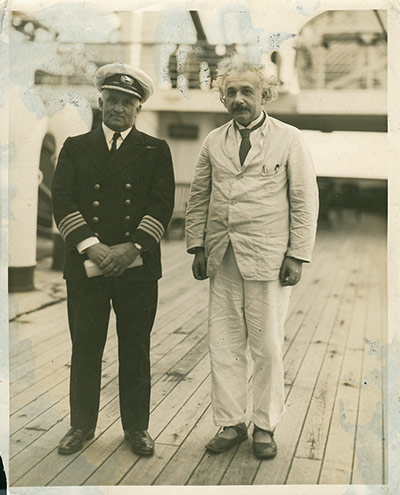 Red Star Line Museum: Albert Einstein with the captain of the Belgenland II