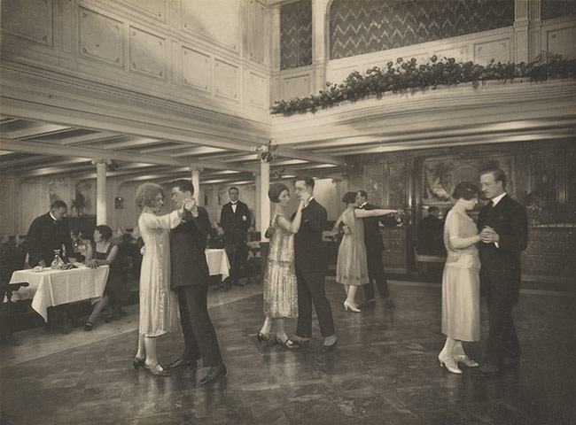Red Star Line: the Lapland’s dance hall, 1910